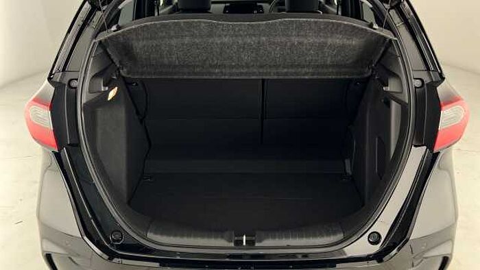 Honda Jazz Hybrid 1.5 i-MMD (122ps) Advance eCVT 