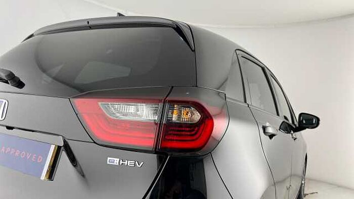 Honda Jazz Hybrid 1.5 i-MMD (122ps) Advance eCVT 
