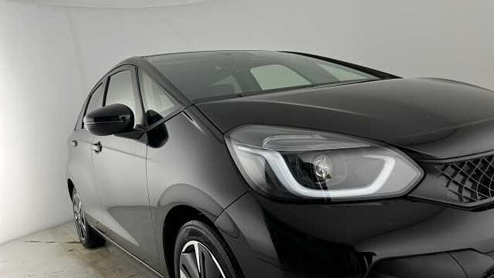 Honda Jazz Hybrid 1.5 i-MMD (122ps) Advance eCVT 