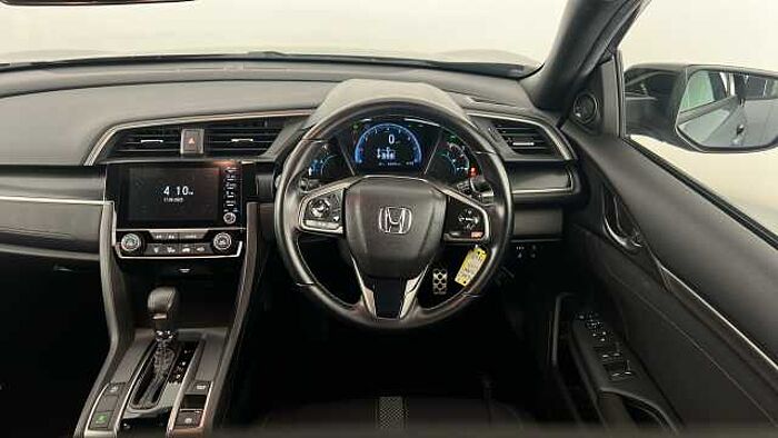 Honda Civic 1.0 VTEC Turbo 126 SR 5dr CVT 