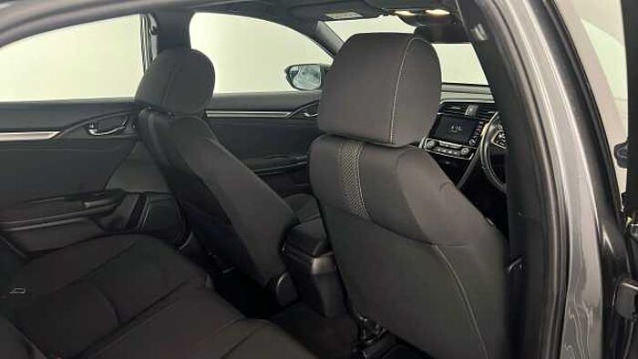 Honda Civic 1.0 VTEC Turbo 126 SR 5dr CVT 