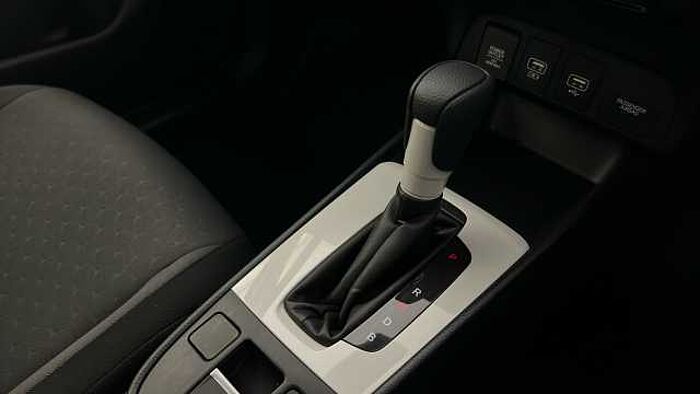 Honda Jazz Hybrid 1.5 i-MMD Hybrid Elegance 5dr eCVT 