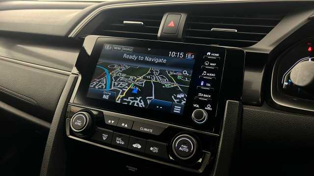 Honda Civic 1.0 VTEC Turbo 126 SR 5dr 