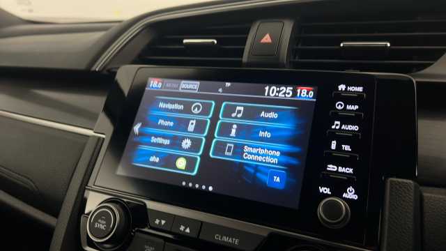 Honda Civic 1.0 VTEC Turbo 126 SR 5dr 