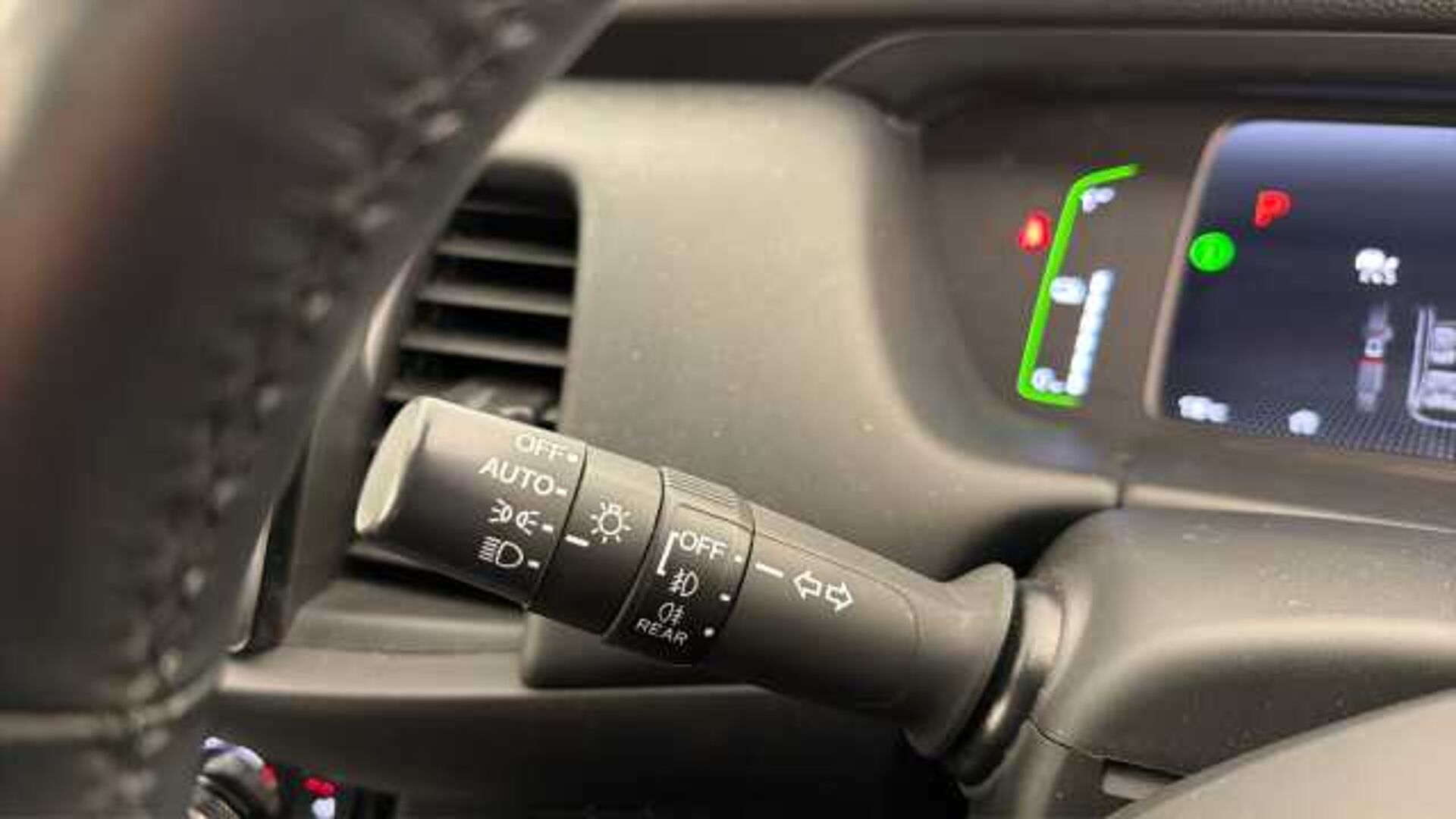 Honda Jazz Hybrid 1.5 i-MMD Hybrid Crosstar Advance 5dr eCVT 