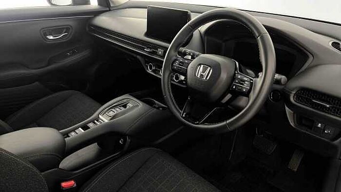 Honda ZR-V e:HEV 2.0 i-MMD (184ps) Elegance Hybrid eCVT 
