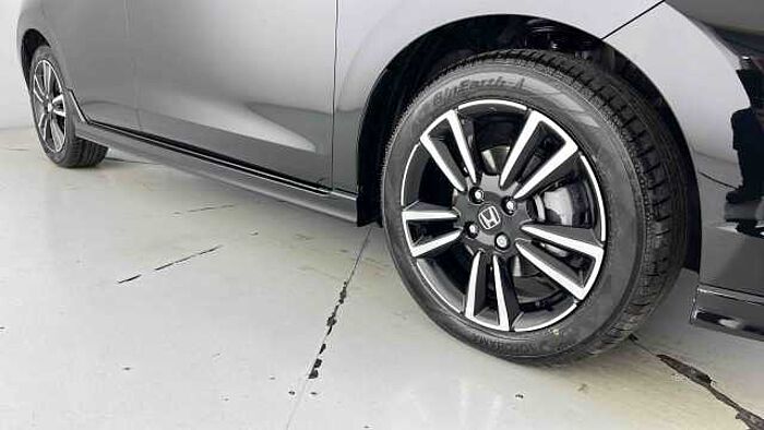 Honda Jazz Hybrid 1.5 i-MMD (122ps) Advance Sport eCVT 