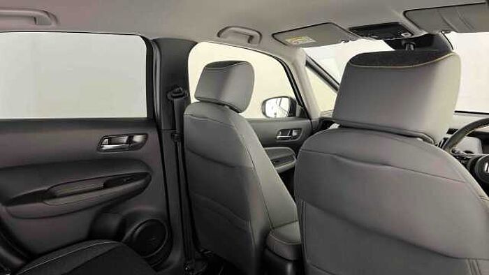 Honda Jazz Hybrid 1.5 i-MMD (122ps) Advance Sport eCVT 