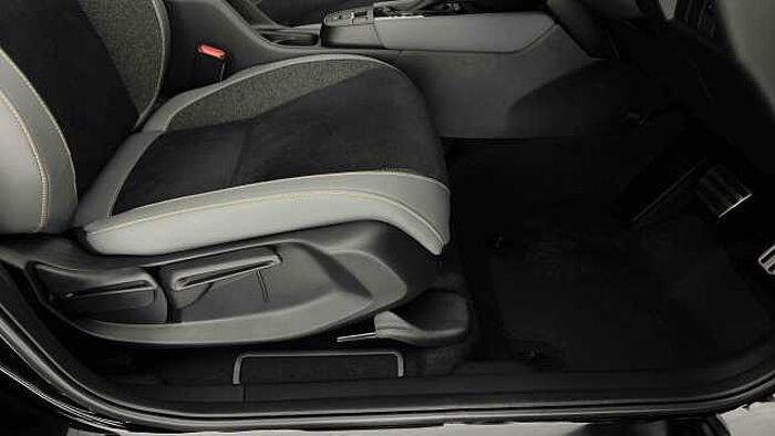 Honda Jazz Hybrid 1.5 i-MMD (122ps) Advance Sport eCVT 