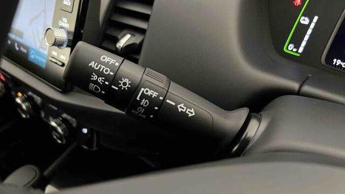 Honda Jazz Hybrid 1.5 i-MMD (122ps) Crosstar Advance eCVT 