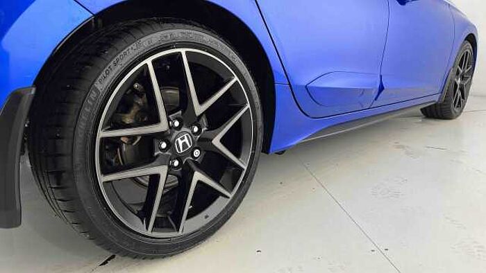 Honda Civic Hybrid 2.0 eHEV Advance 5dr CVT 