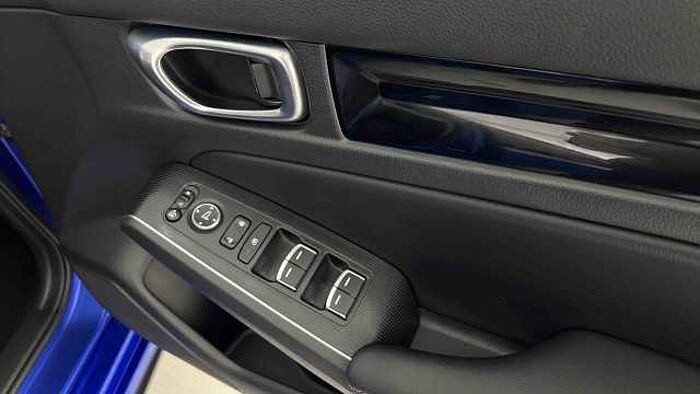 Honda Civic Hybrid 2.0 eHEV Advance 5dr CVT 