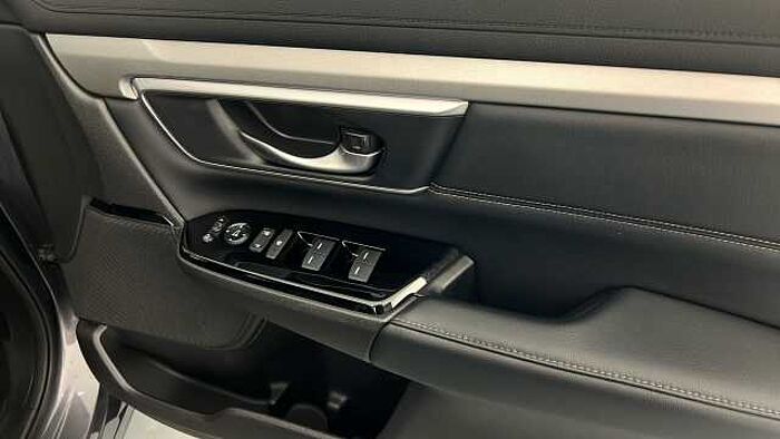 Honda CR-V Hybrid 2.0 i-MMD Hybrid SR 5dr eCVT 